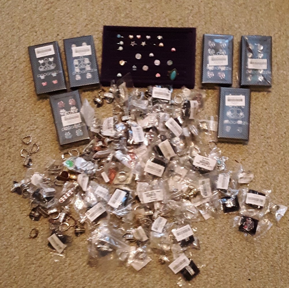 1 Pound! Assorted Rings! Mystery Bundle Lot Set!